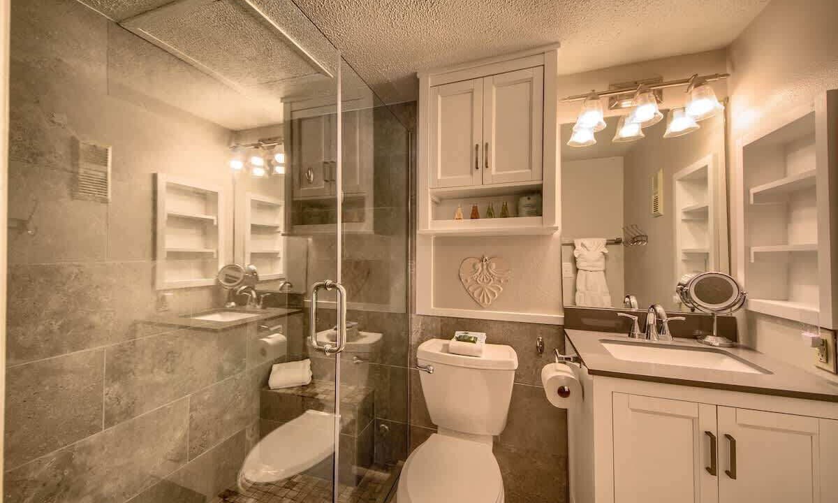 Photo of Bathroom in New Braunfels
