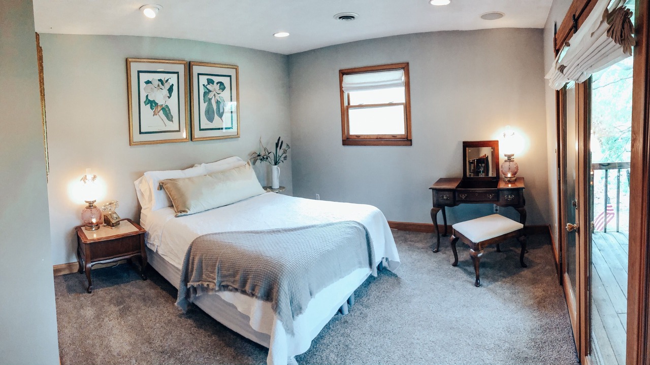 Photo of Others in Winston