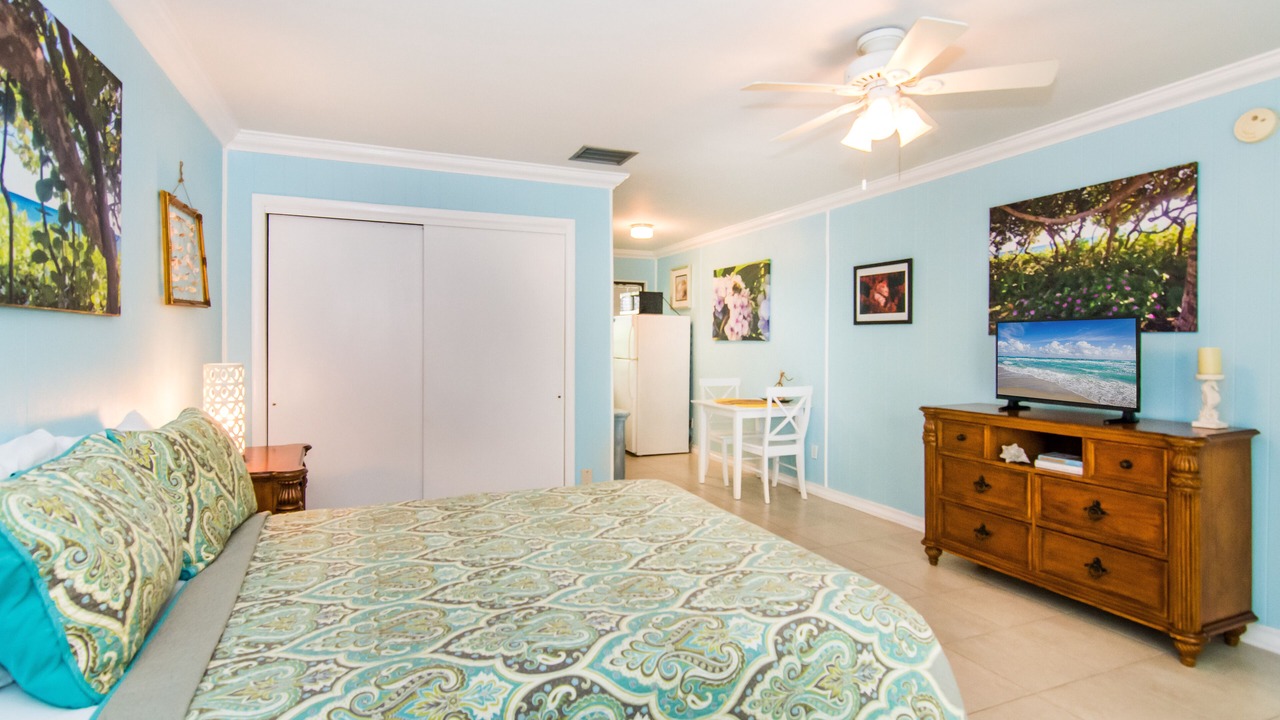 Photo of Bedroom in Juno Beach