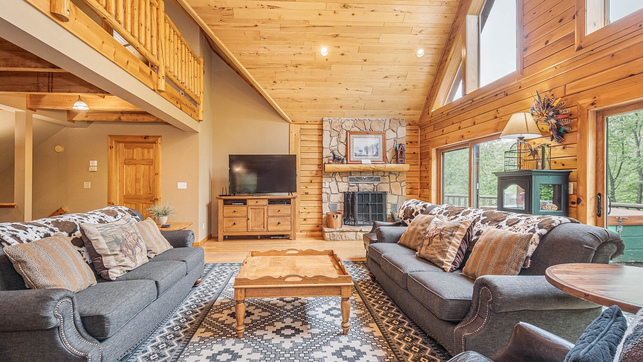 Photo of Bedroom in North Glade Hills