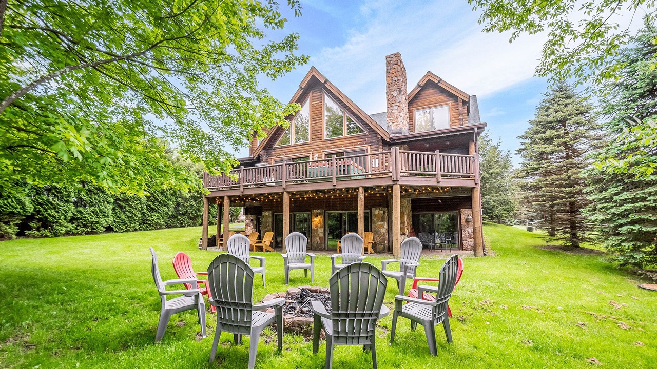 Photo of Outdoor in North Glade Hills