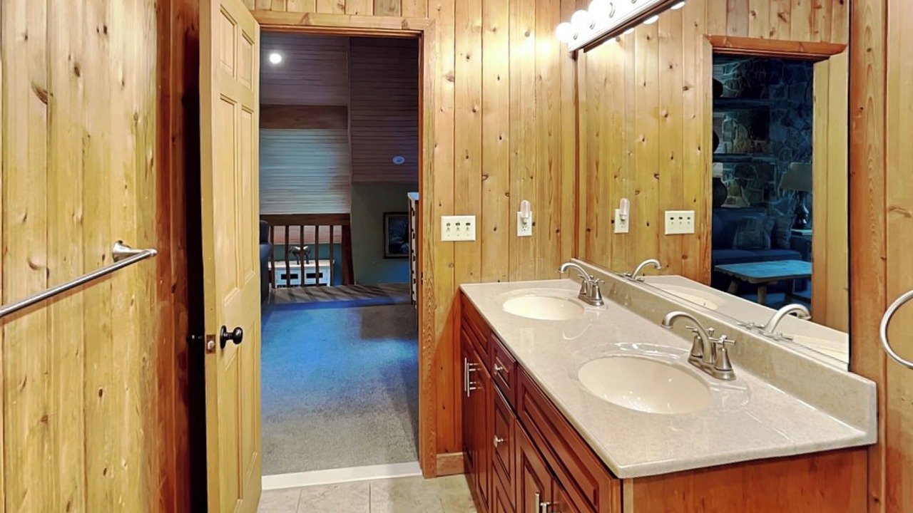 Photo of Bathroom in Swanton