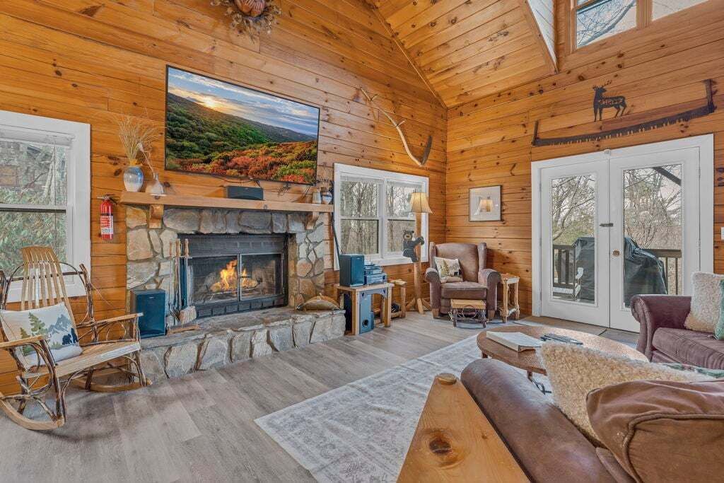 Photo of Livingroom in Blowing Rock