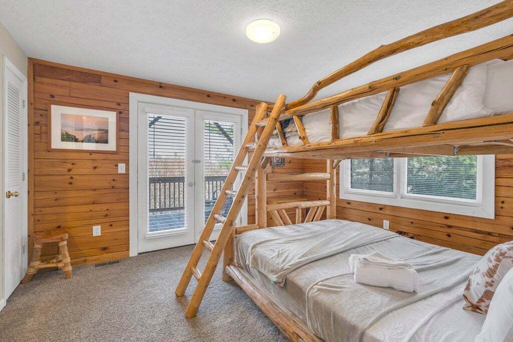 Photo of Bedroom in Blowing Rock