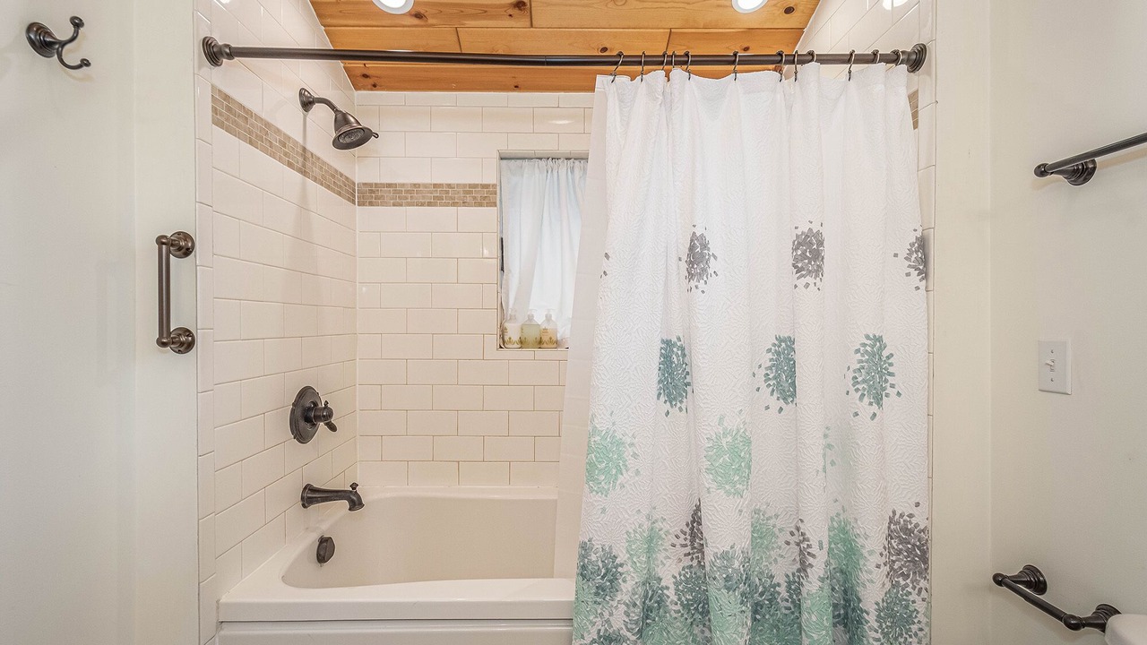 Photo of Bathroom in McHenry