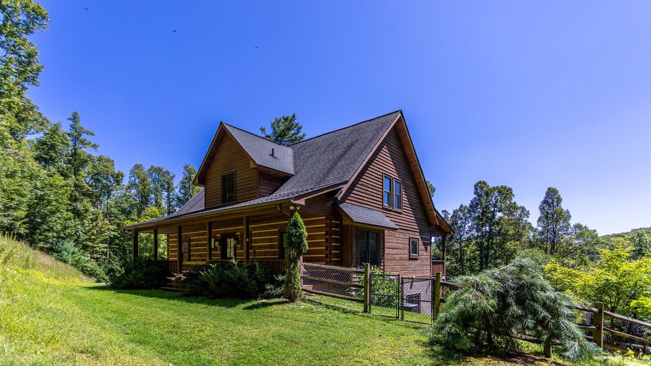 Photo of Outdoor in Boone