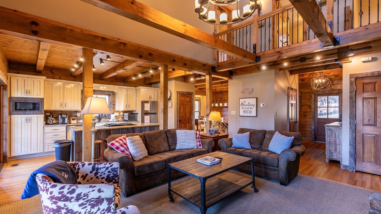 Photo of Livingroom in Boone