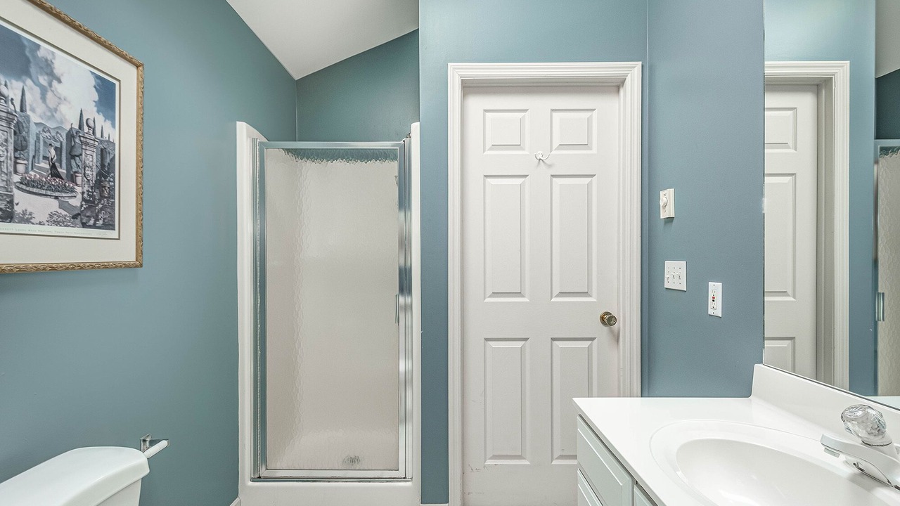 Photo of Bathroom in McHenry