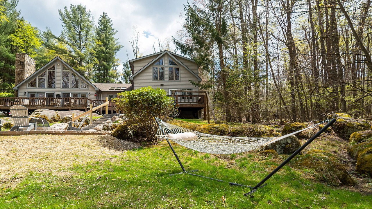 Photo of Others in Oakland