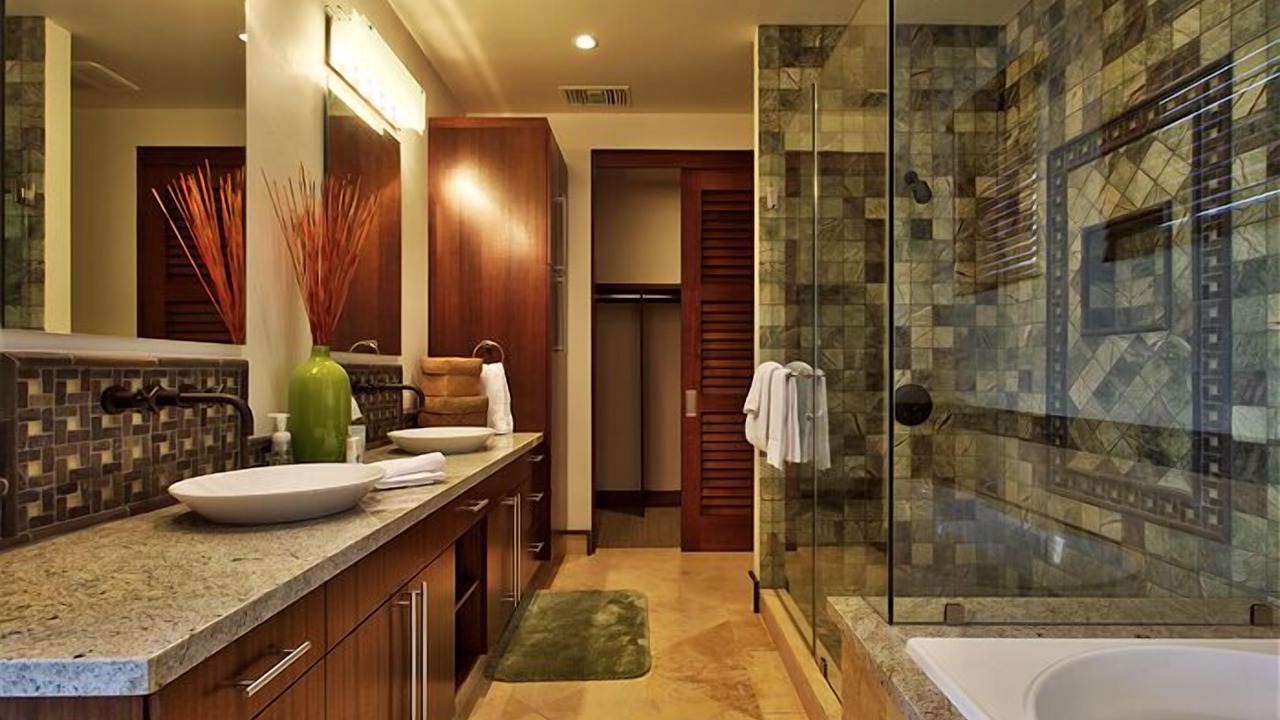 Photo of Bathroom in Waikoloa
