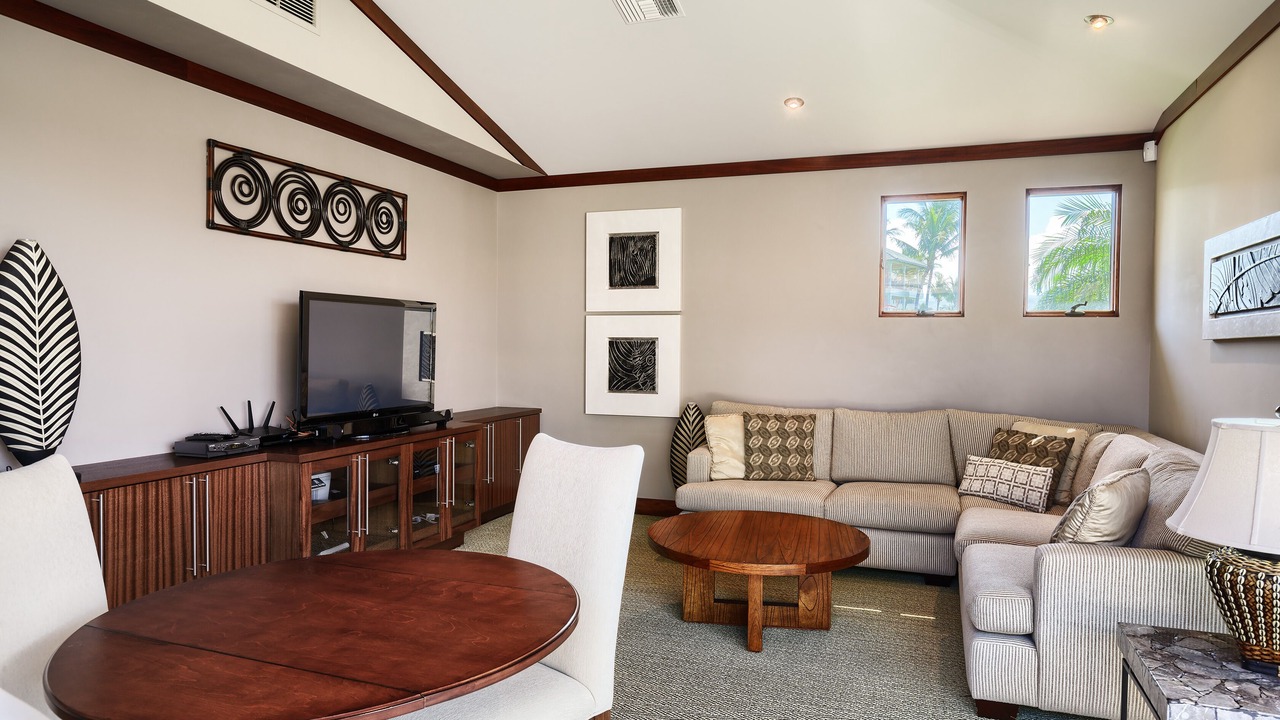 Photo of Livingroom in Waikoloa