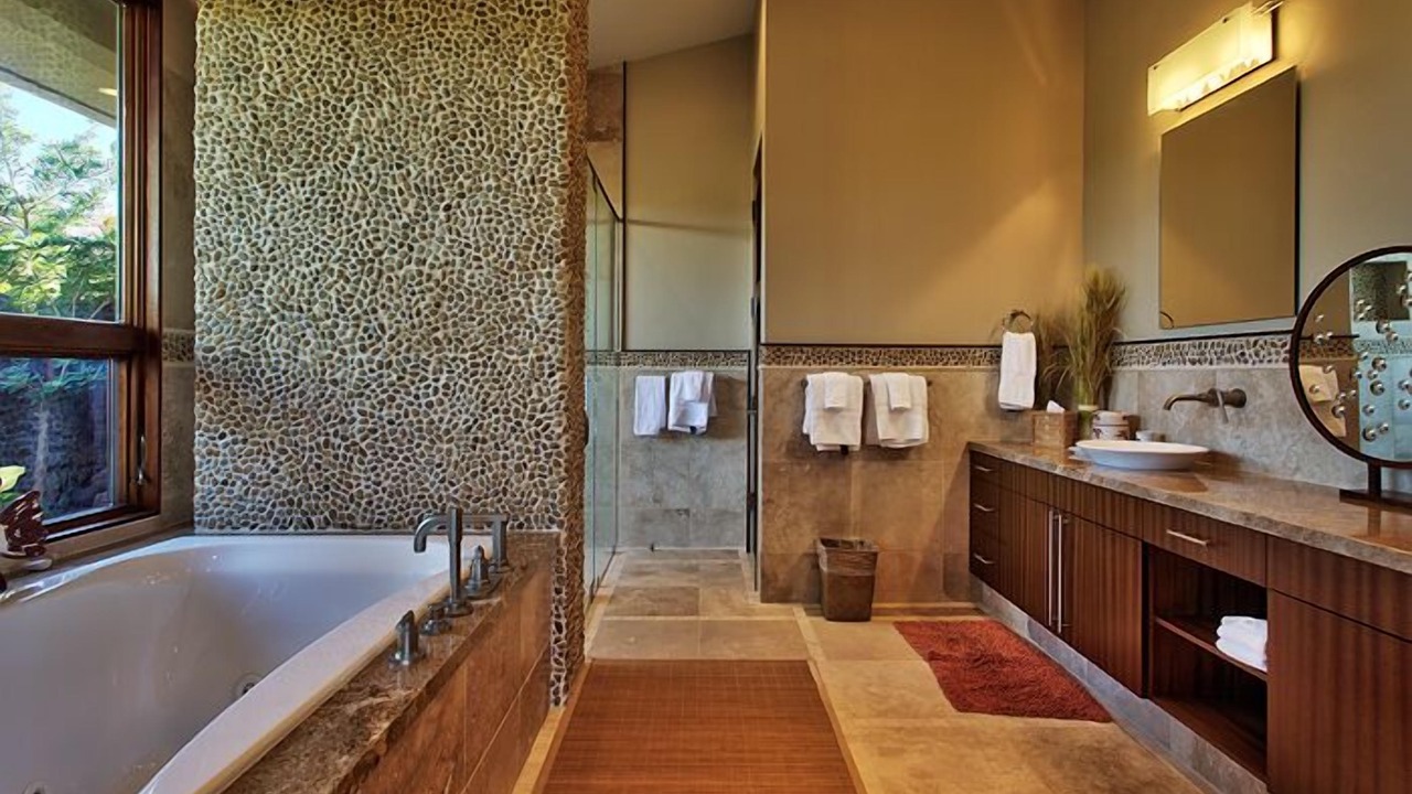Photo of Bathroom in Waikoloa