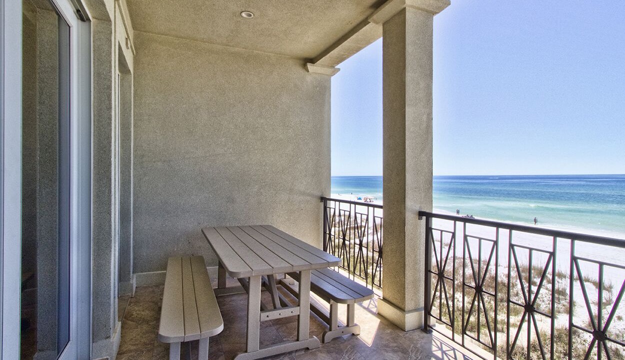 Photo of Patio Balcony in Delos
