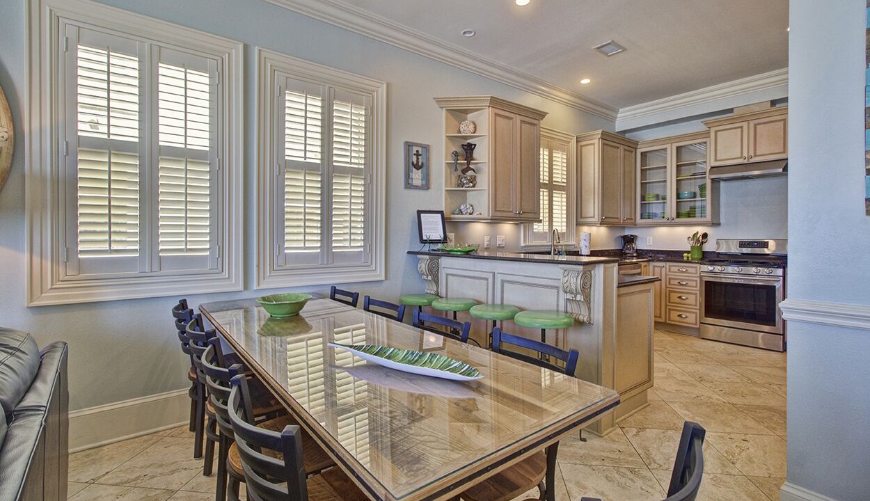 Photo of Others in Delos