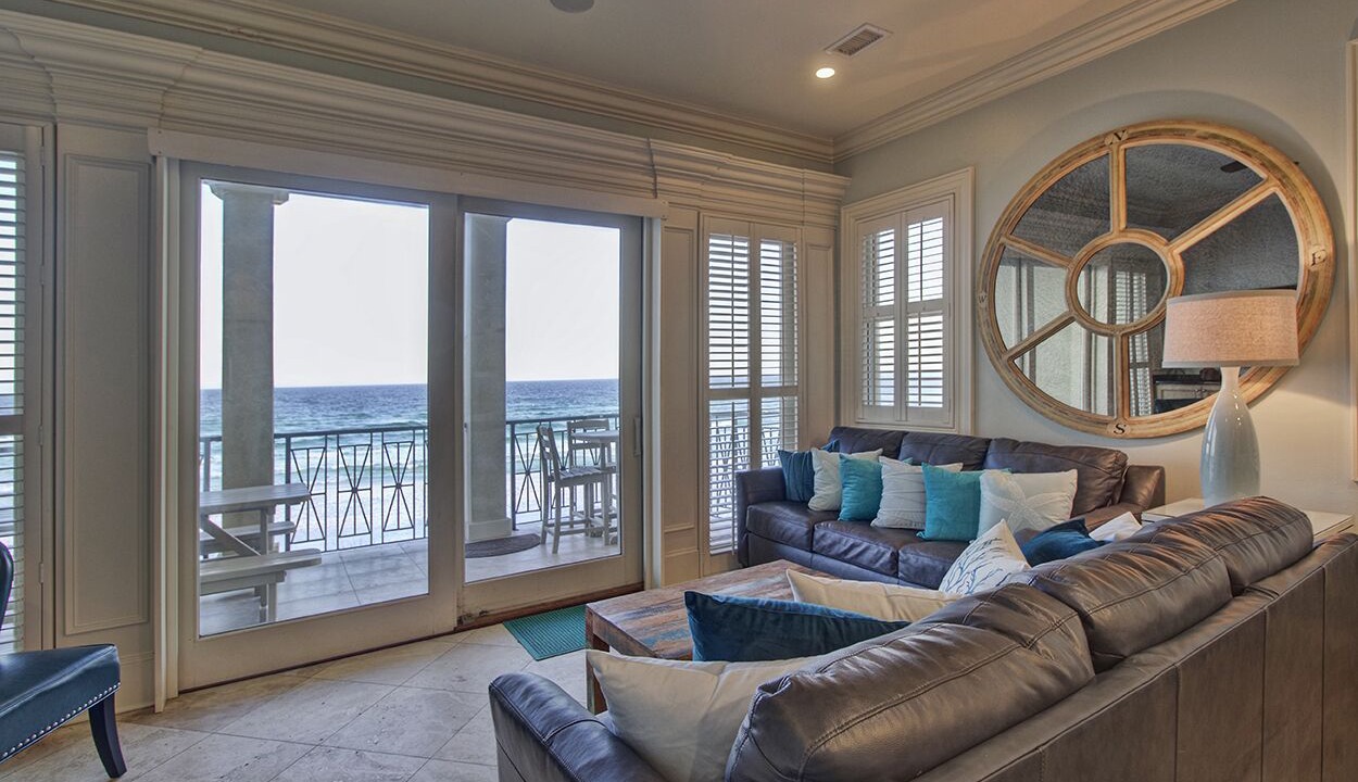 Photo of Bedroom in Delos