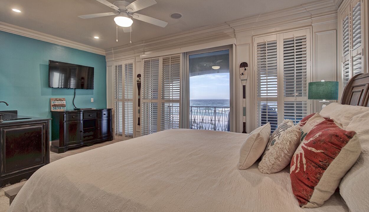 Photo of Bathroom in Delos