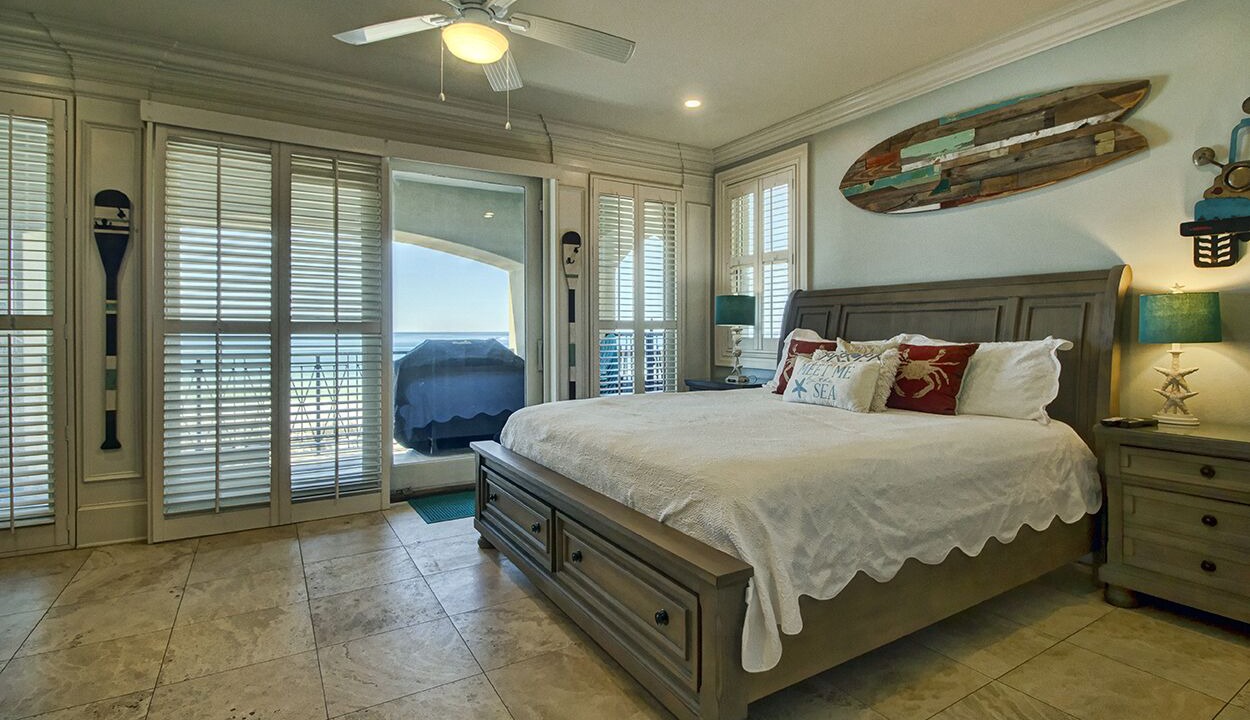 Photo of Others in Delos