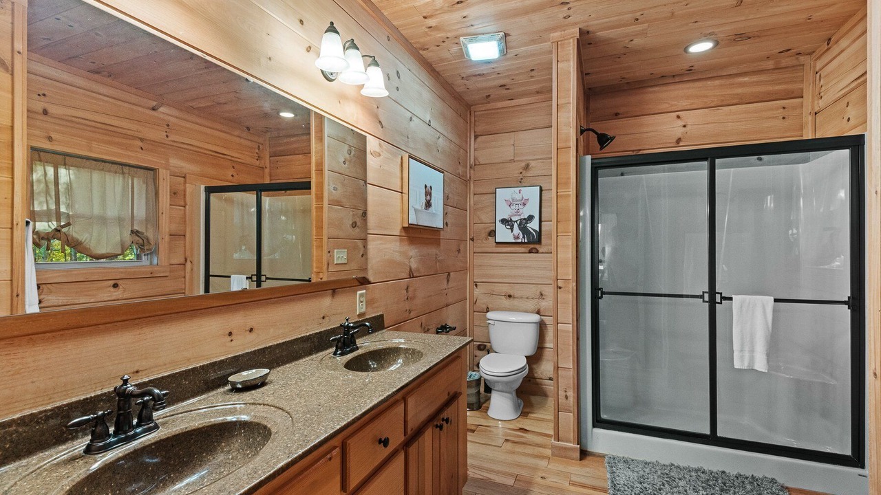 Photo of Bathroom in Banner Elk