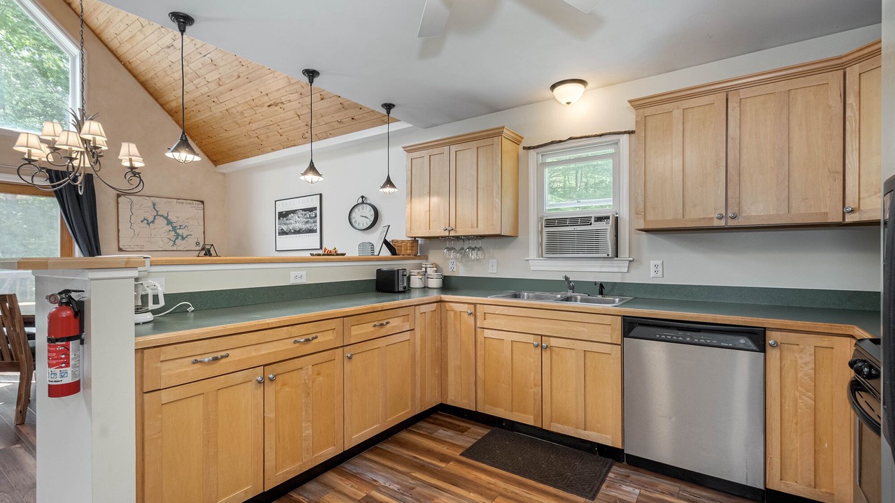 Photo of Others in North Glade Hills