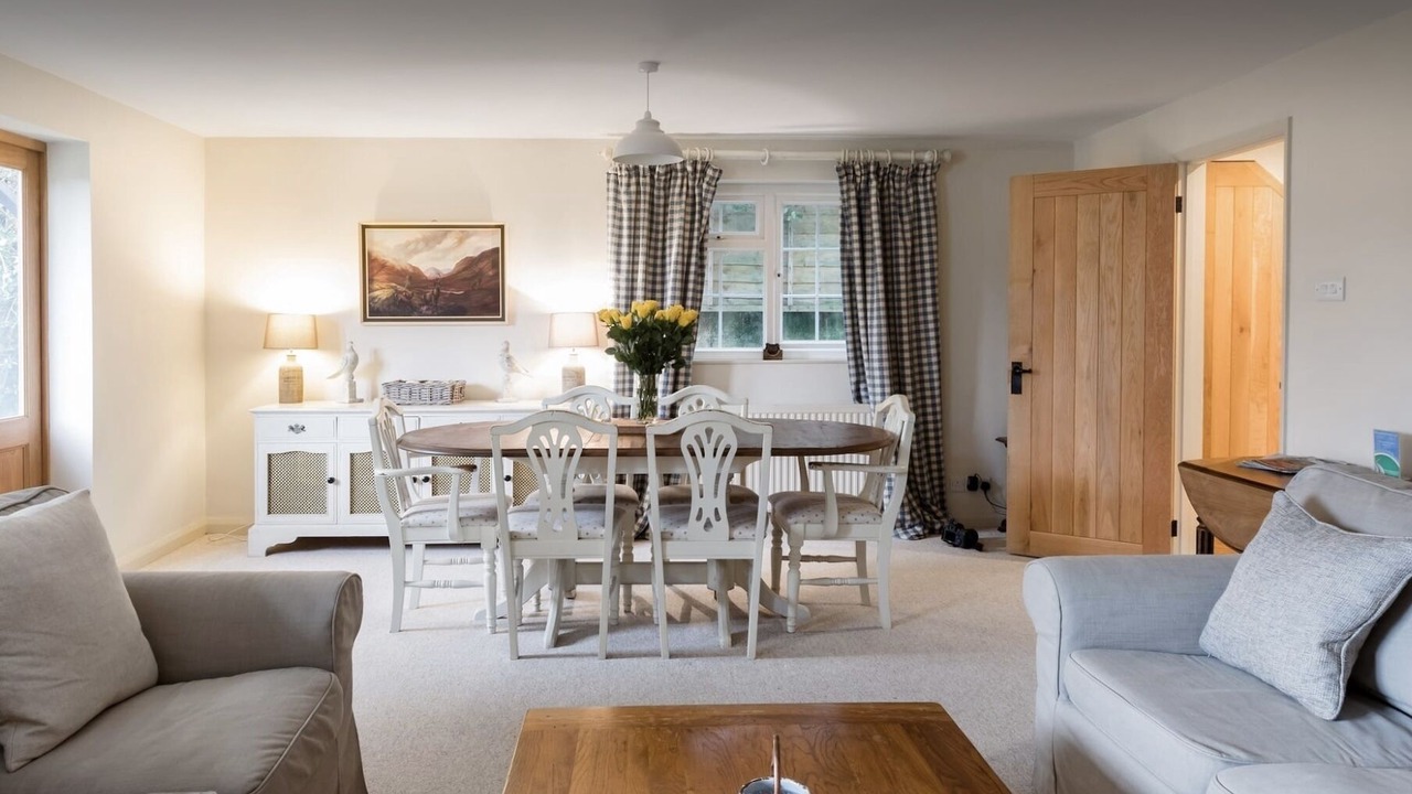 Photo of Livingroom in Christow