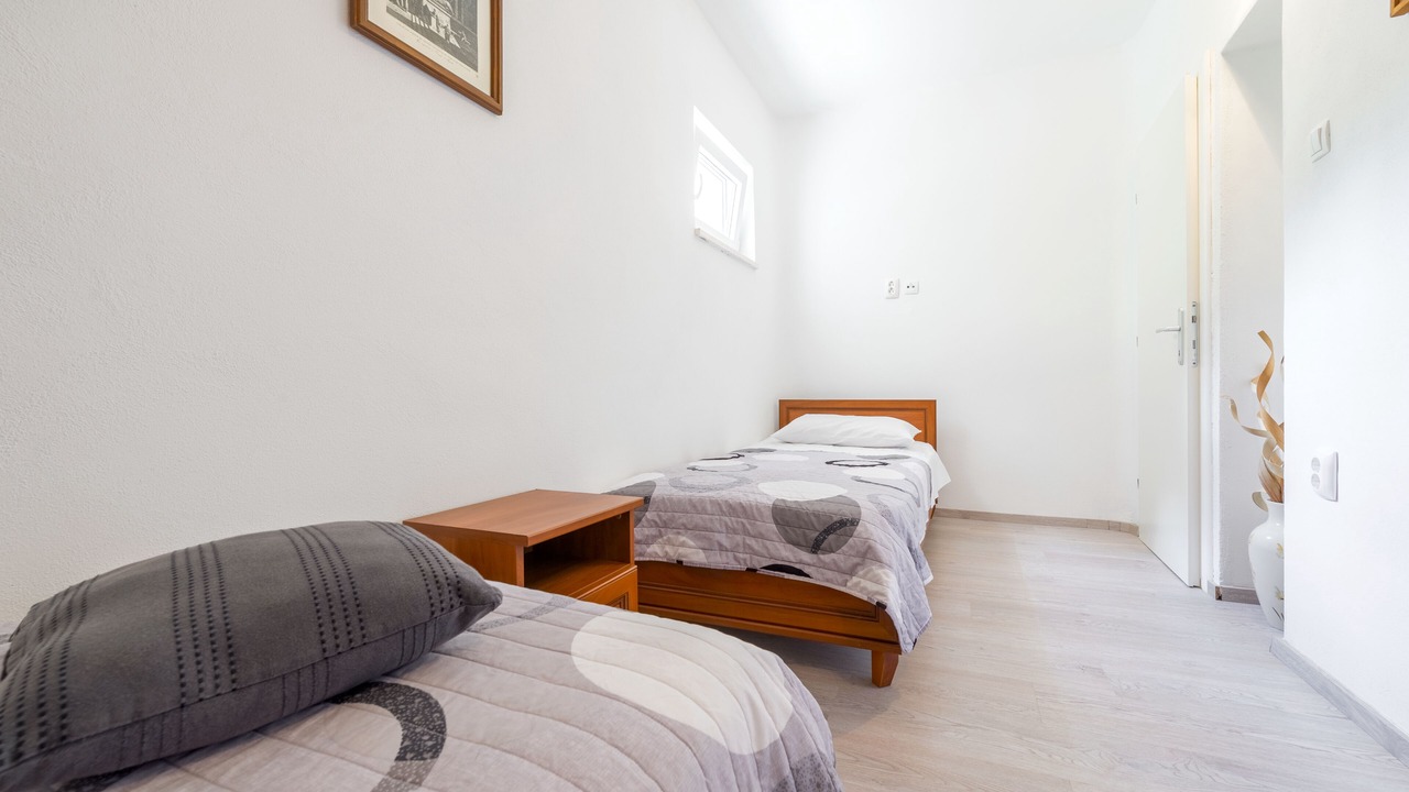 Photo of Bedroom in Mimice