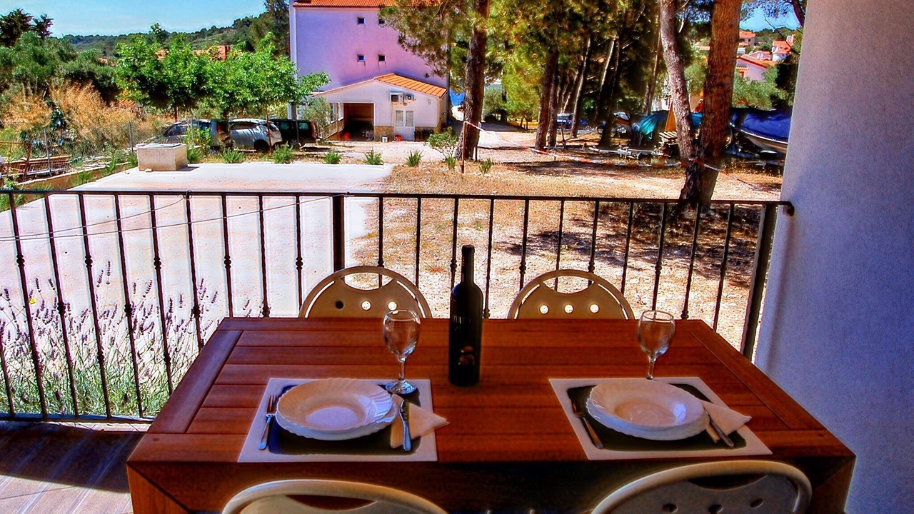 Photo of Patio Balcony in Verunic