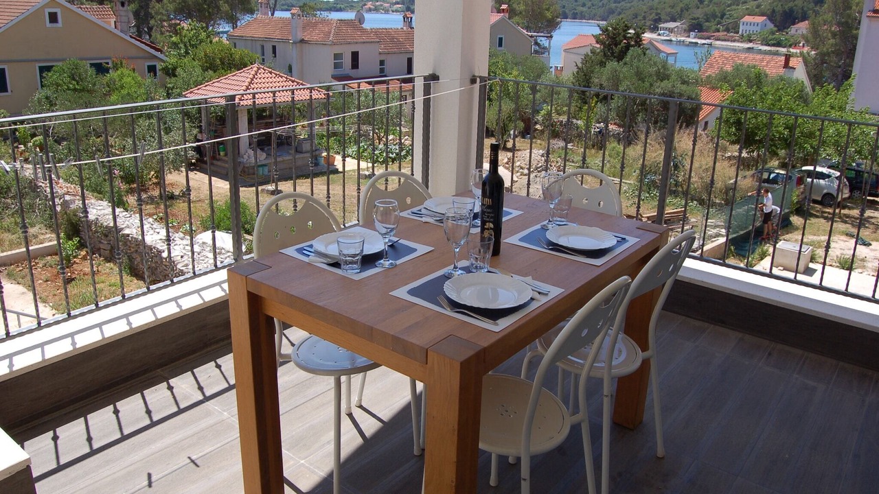 Photo of Patio Balcony in Verunic