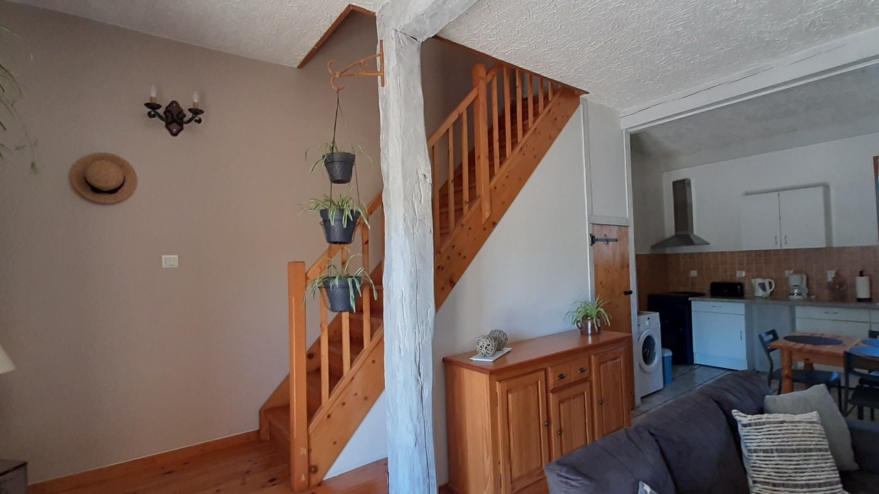 Photo of Livingroom in Mirepoix