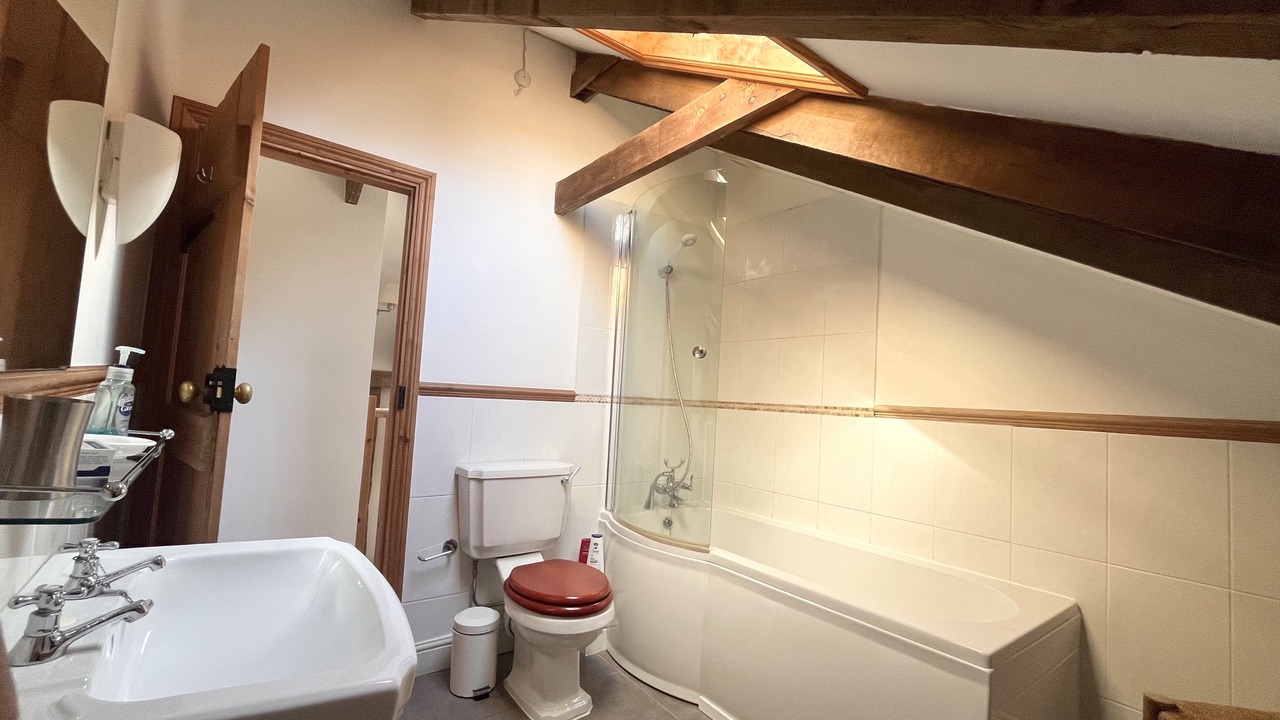 Photo of Bathroom in Woodbridge