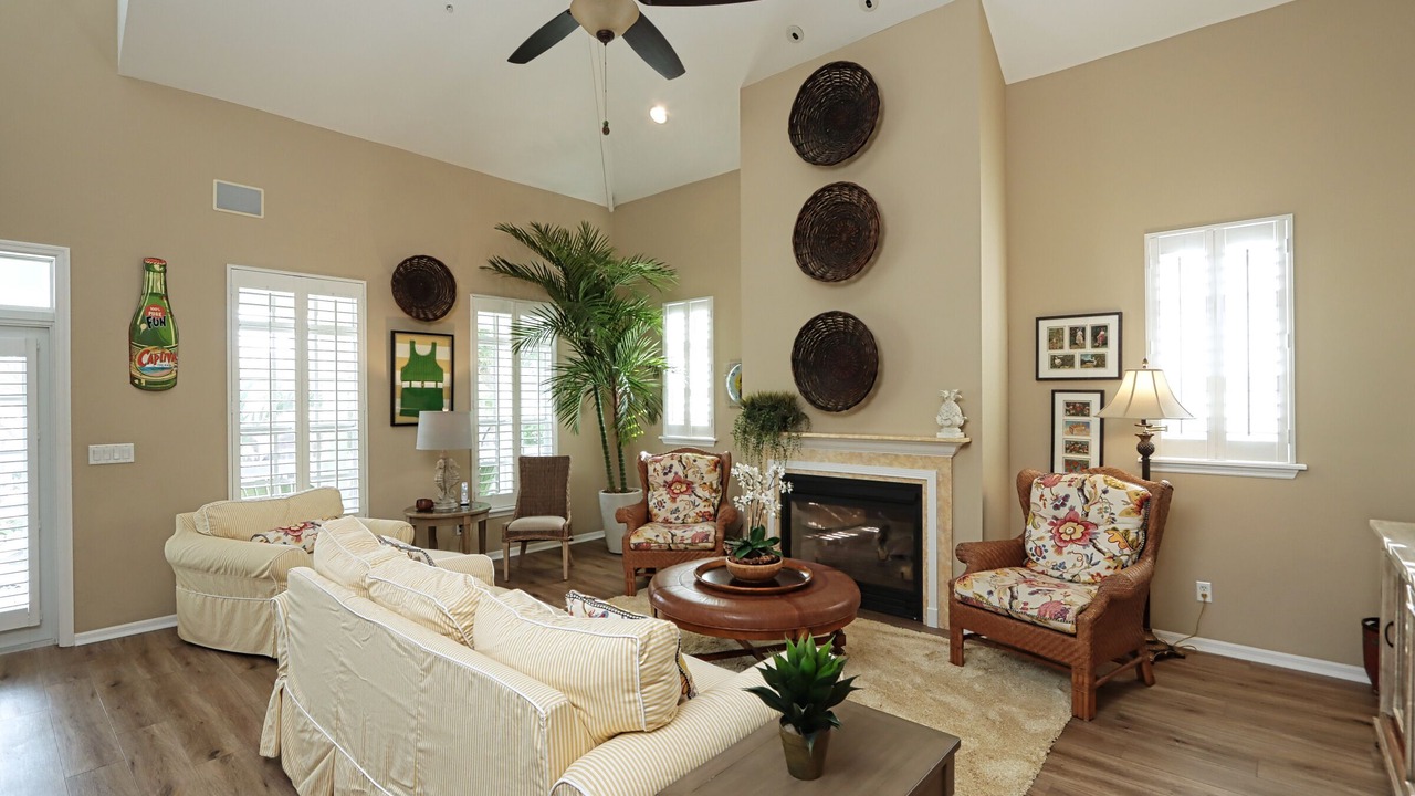 Photo of Livingroom in Captiva