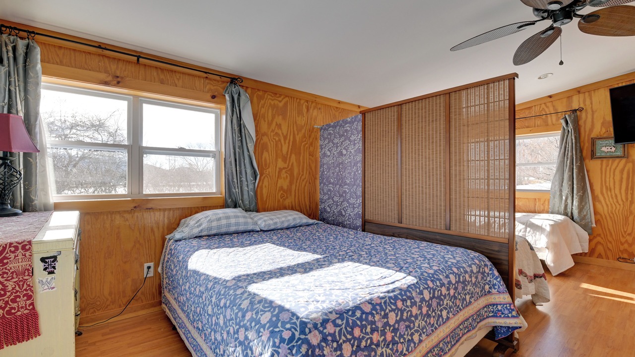 Photo of Bedroom in North Lake George