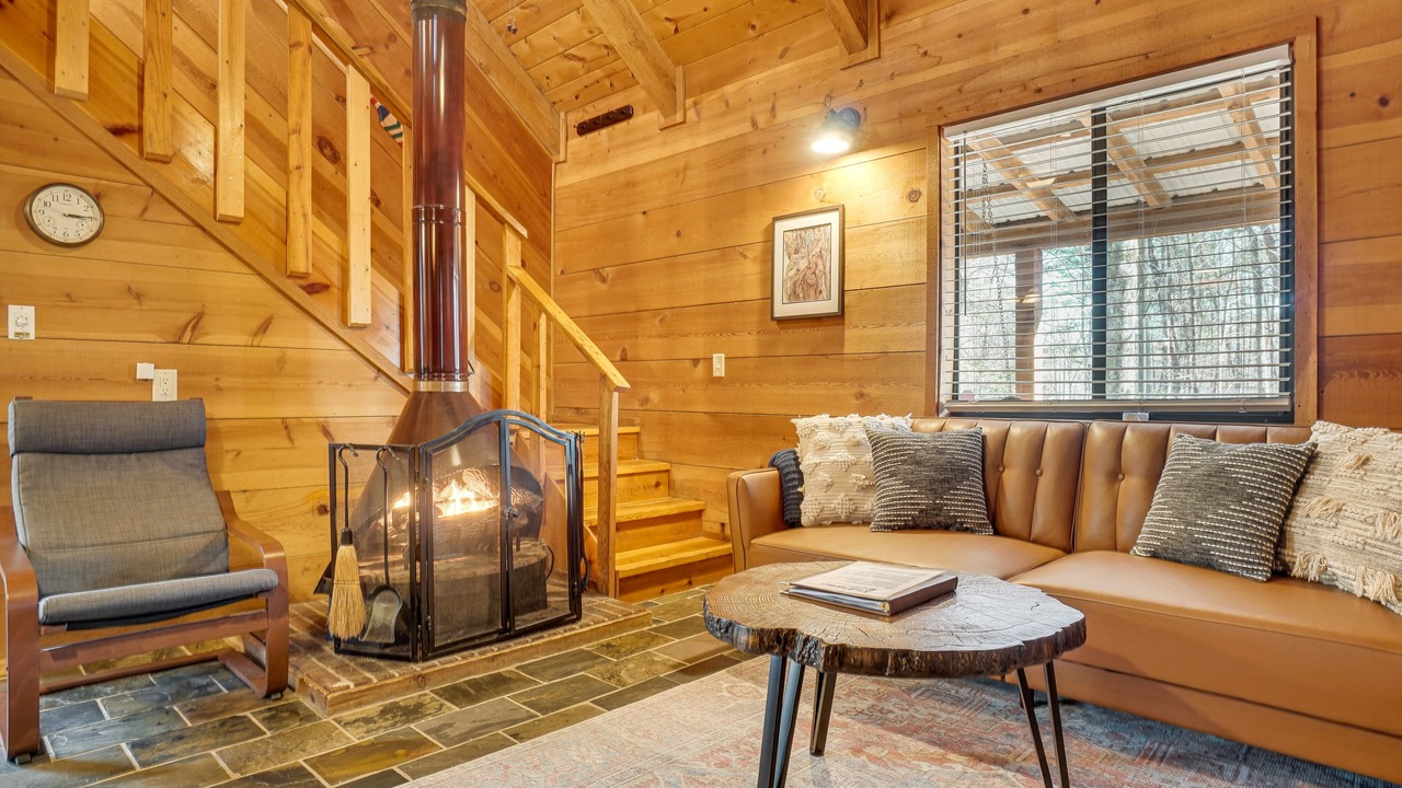 Photo of Livingroom in Sautee Nacoochee