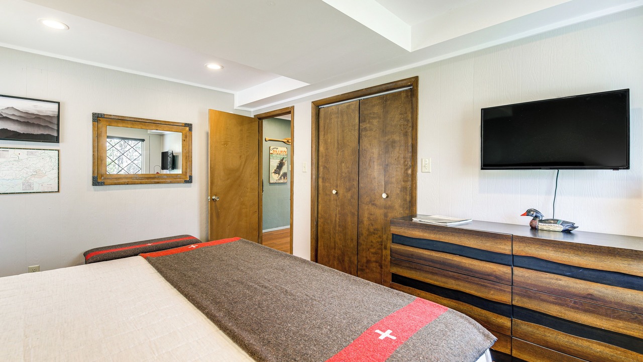 Photo of Bedroom in Sevierville
