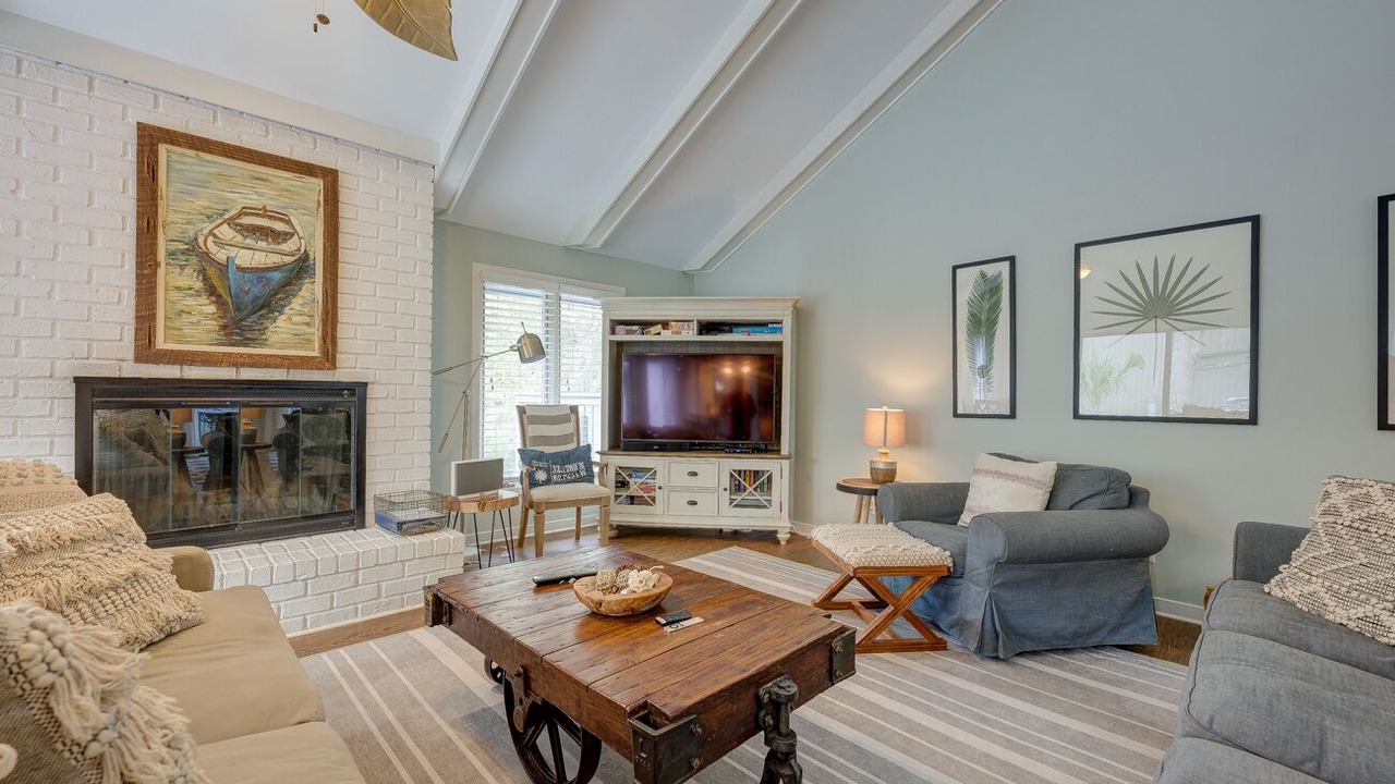 Photo of Livingroom in Heritage Woods