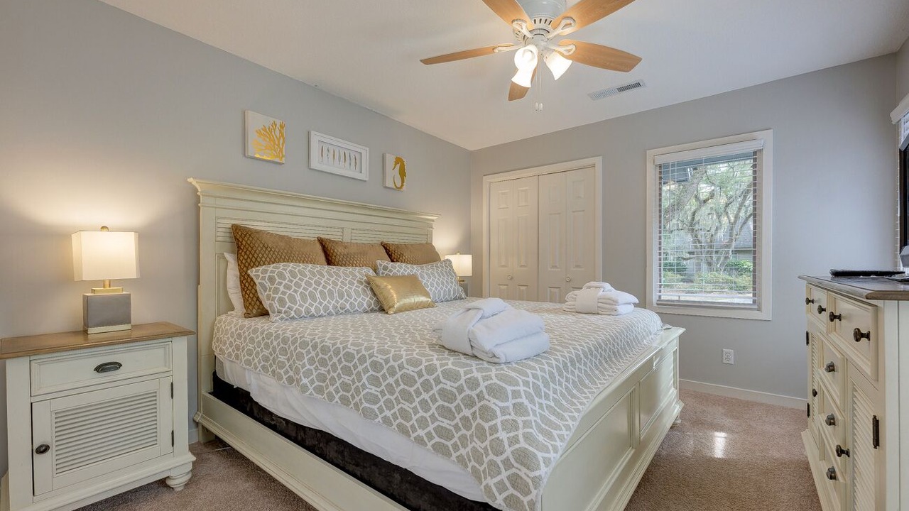 Photo of Bedroom in Heritage Woods