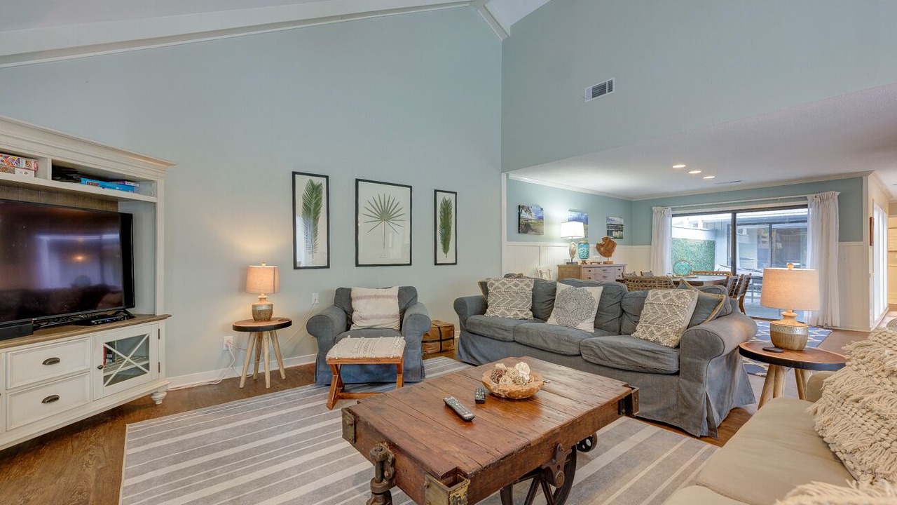 Photo of Livingroom in Heritage Woods