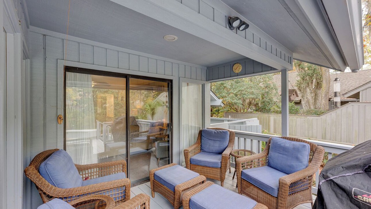 Photo of Patio Balcony in Heritage Woods