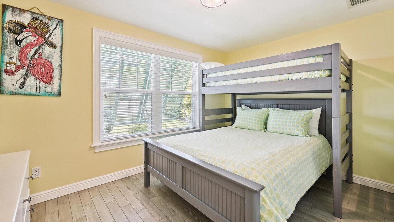 Photo of Bedroom in Holmes Beach
