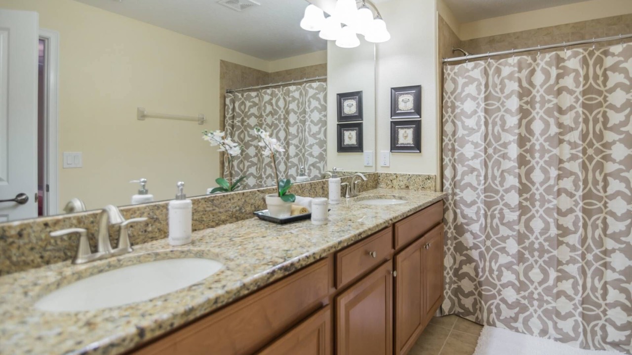 Photo of Bathroom in Kissimmee