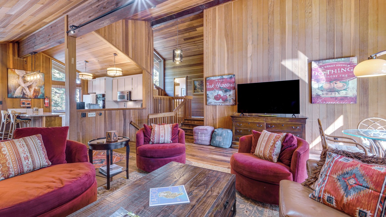 Photo of Livingroom in Truckee
