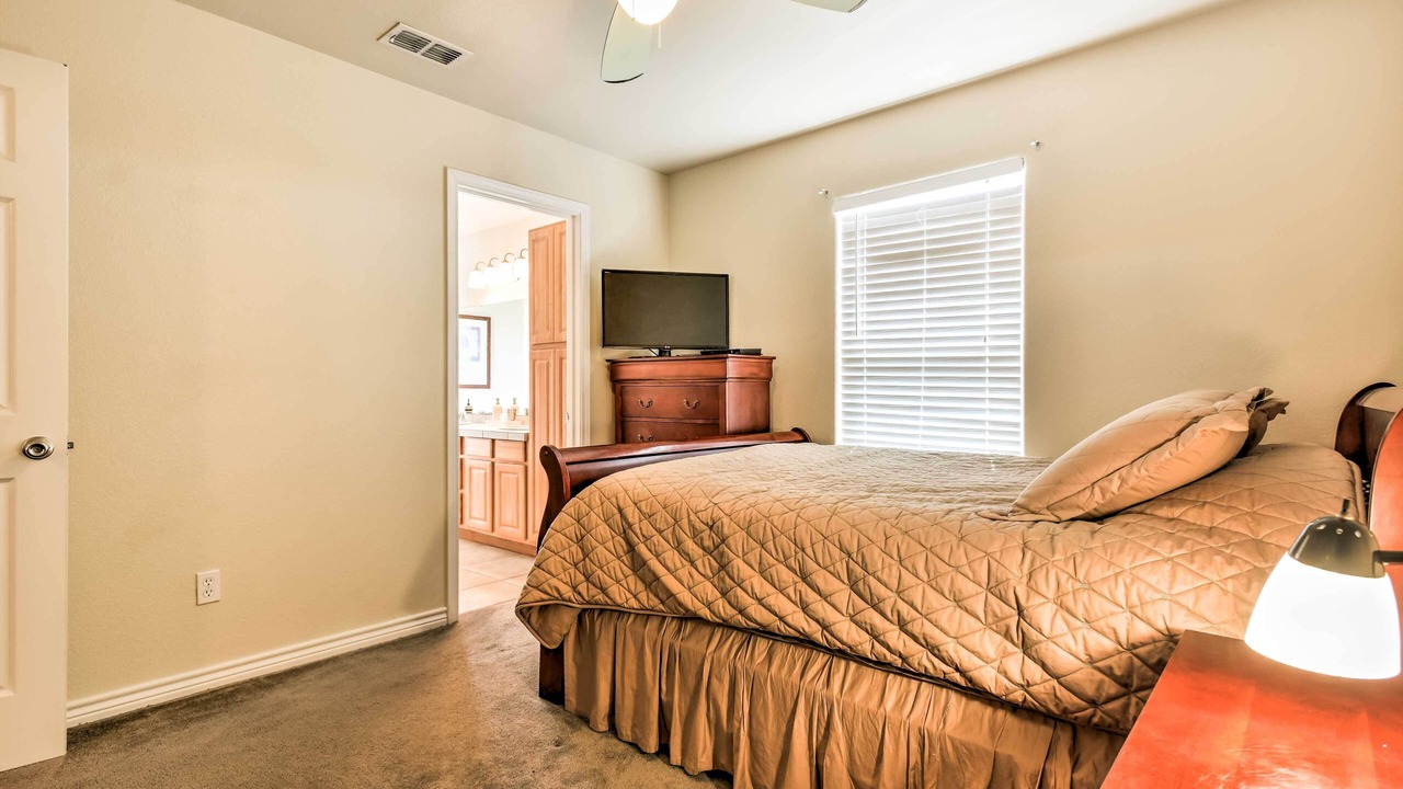 Photo of Bedroom in Corpus Christi