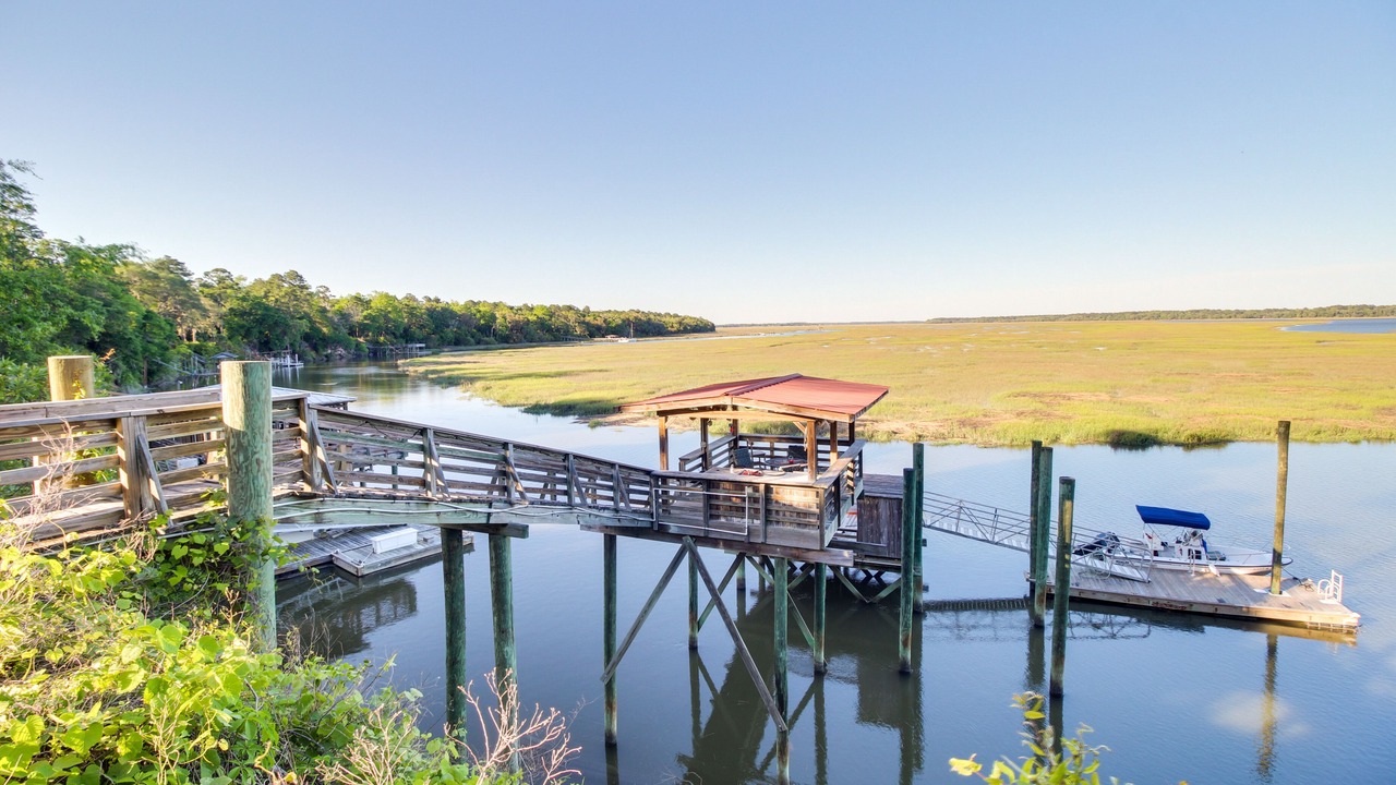 Photo of Others in Crescent