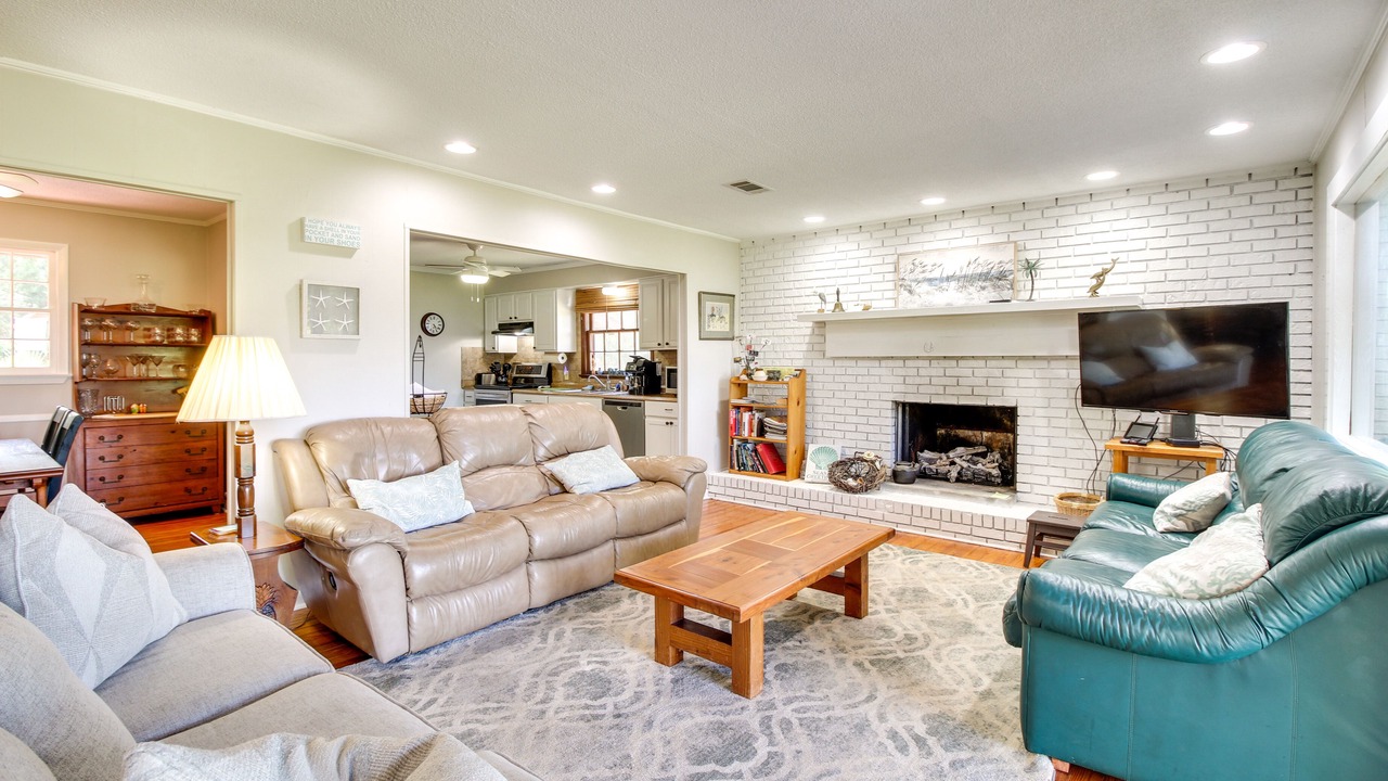 Photo of Bedroom in Crescent