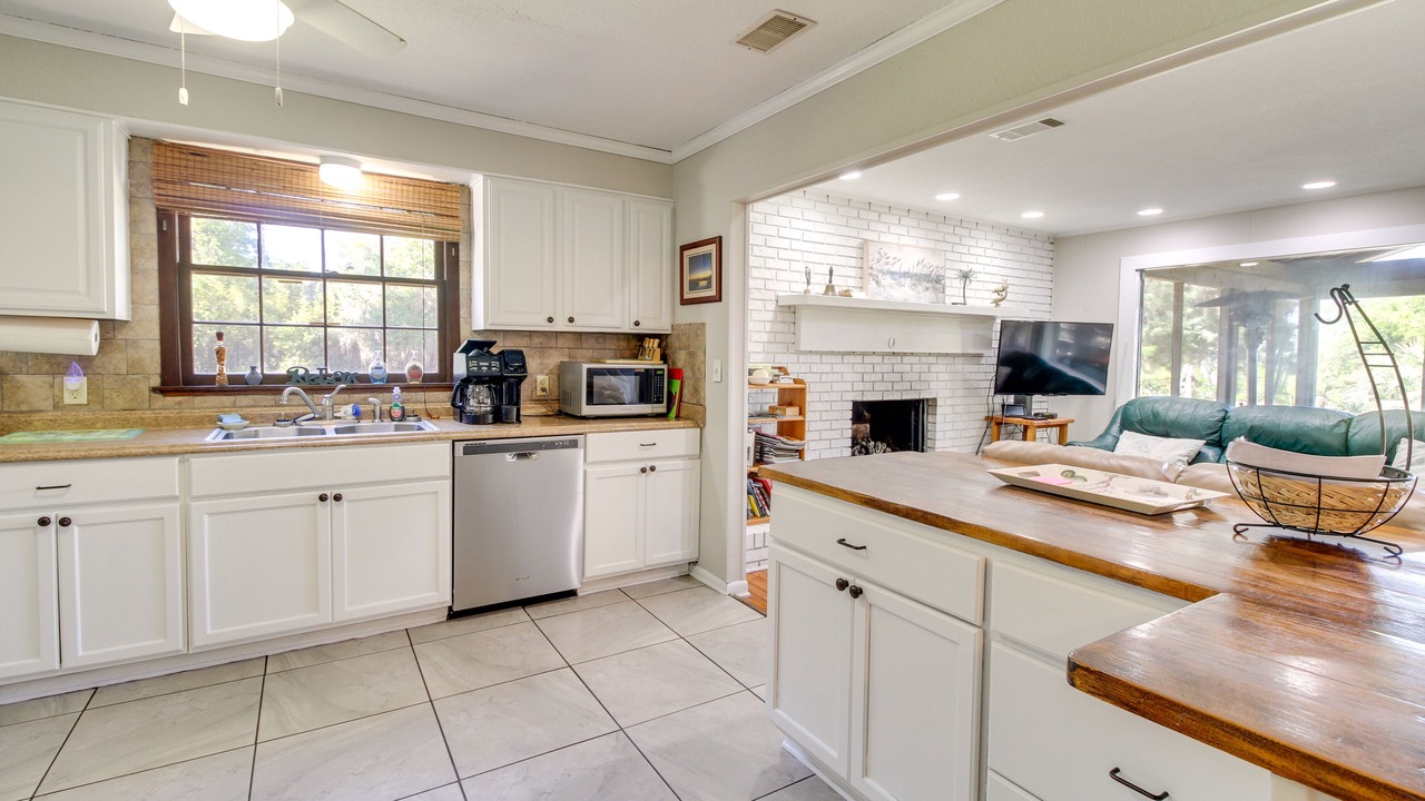 Photo of Others in Crescent