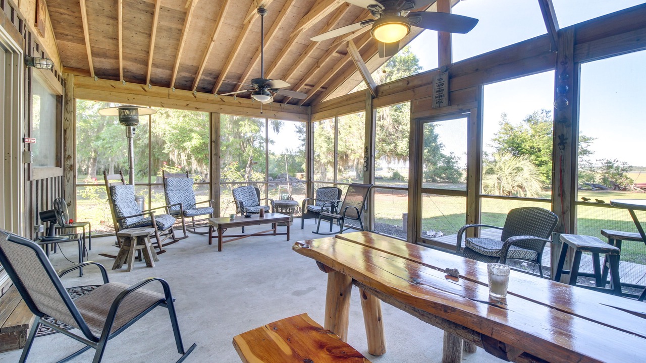 Photo of Others in Crescent