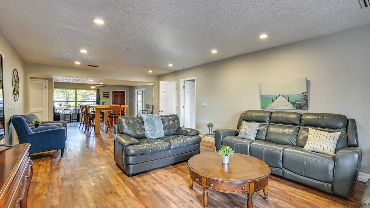 Photo of Livingroom in Orient Park