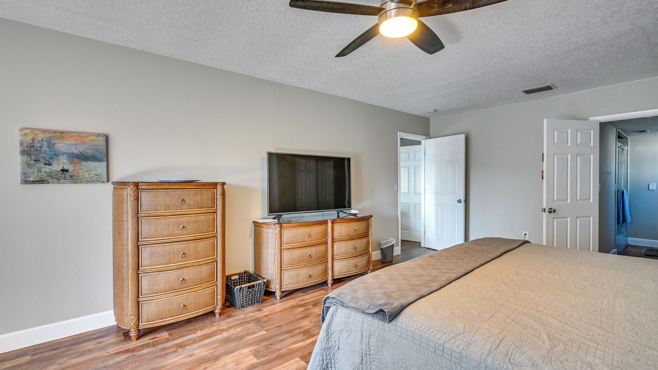 Photo of Bedroom in Orient Park