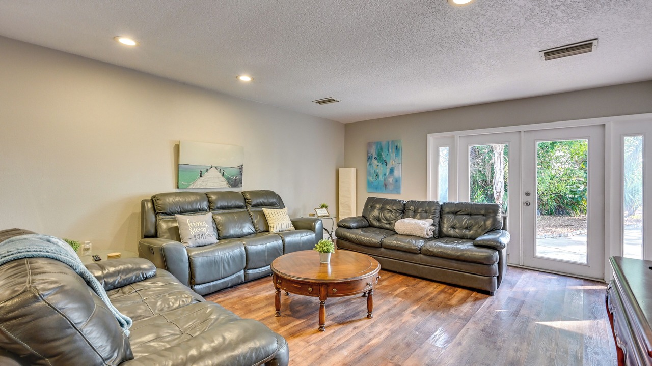 Photo of Livingroom in Orient Park