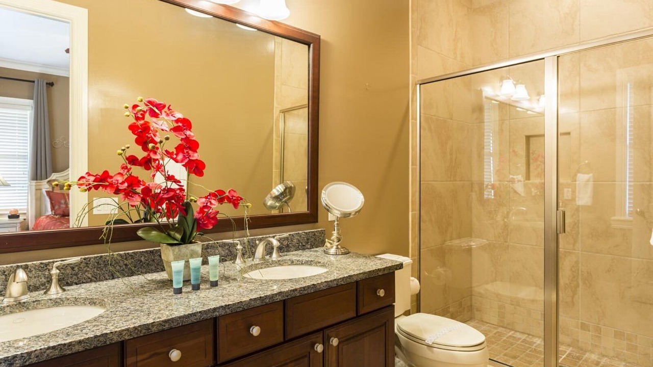 Photo of Bathroom in Reunion