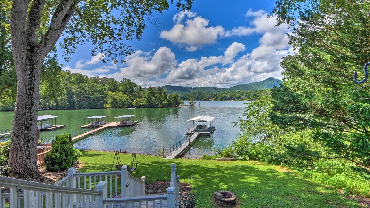 Photo of Others in Hiawassee